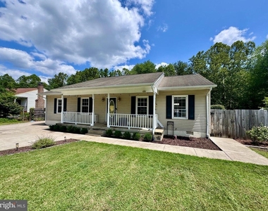 2038 Dewey Drive - Photo Thumbnail 1