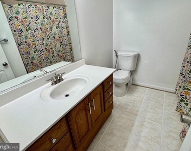 2038 Dewey Drive - Photo Thumbnail 18