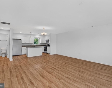 973 Woodstock Commons Drive - Photo Thumbnail 10