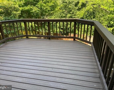 12638 Monarch Court - Photo Thumbnail 10