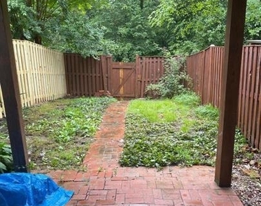 12638 Monarch Court - Photo Thumbnail 11