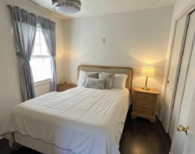 303 4th Avenue - Photo Thumbnail 10