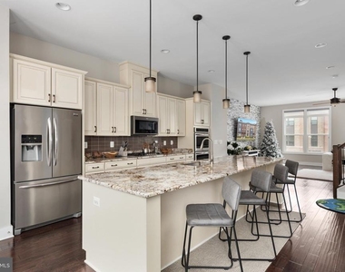 44735 Medway Terrace - Photo Thumbnail 10