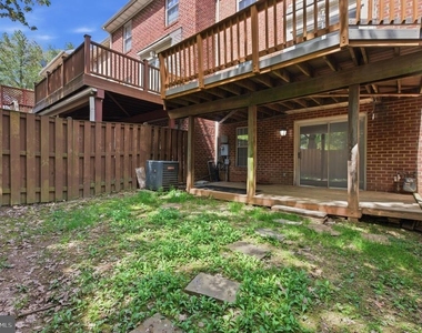 46601 Carriage Court - Photo Thumbnail 20