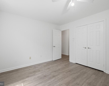 46601 Carriage Court - Photo Thumbnail 24
