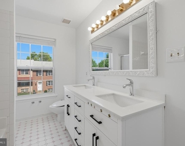46601 Carriage Court - Photo Thumbnail 29