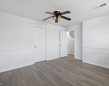 46601 Carriage Court - Photo Thumbnail 14