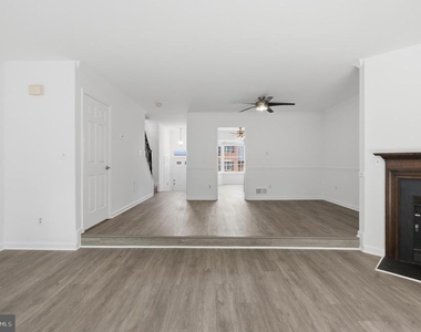 46601 Carriage Court - Photo Thumbnail 12