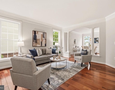 42511 Meridian Hill Drive - Photo Thumbnail 3