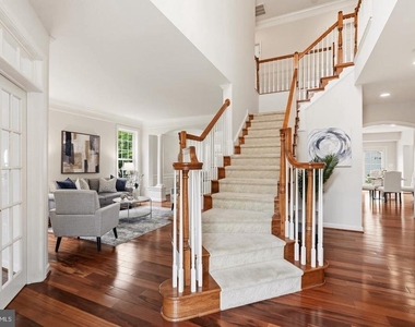 42511 Meridian Hill Drive - Photo Thumbnail 2