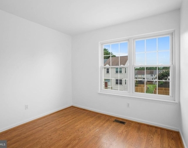 423 Mcdaniel Drive - Photo Thumbnail 27