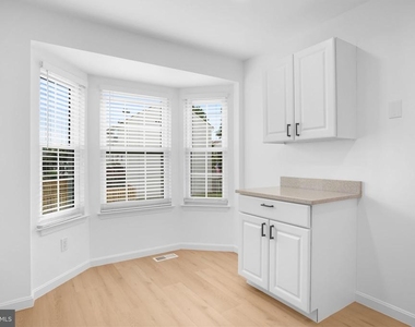 423 Mcdaniel Drive - Photo Thumbnail 6