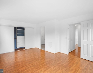 423 Mcdaniel Drive - Photo Thumbnail 19