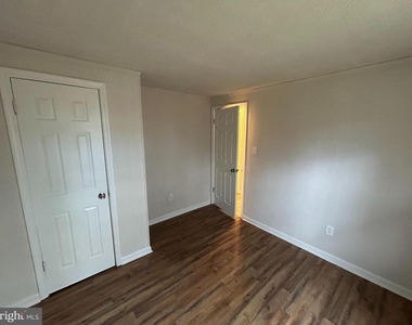 114-116 Loch Lane - Photo Thumbnail 6