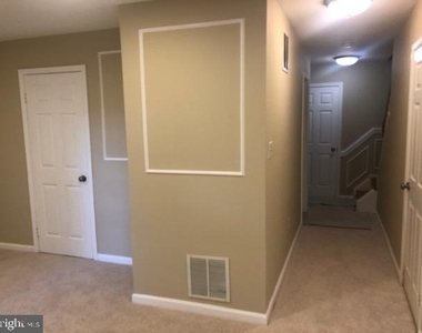 9655 Eaton Woods Place - Photo Thumbnail 20