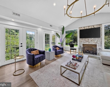 322 River Bend Road - Photo Thumbnail 4
