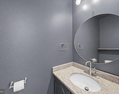 10153 Turnberry Place - Photo Thumbnail 13