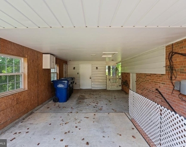7305 Masonville Court - Photo Thumbnail 34
