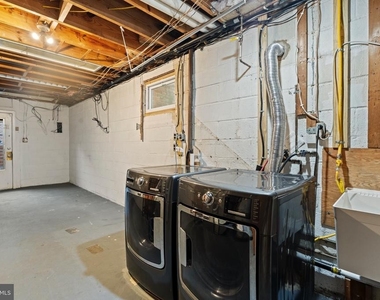 7305 Masonville Court - Photo Thumbnail 25