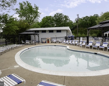 6230 Almerico Place - Photo Thumbnail 57