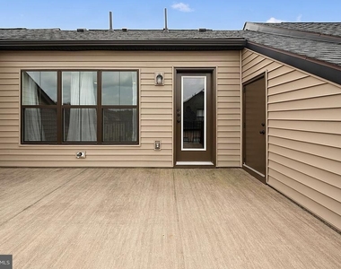 6230 Almerico Place - Photo Thumbnail 40