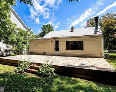 1922 Anderson Road - Photo Thumbnail 26