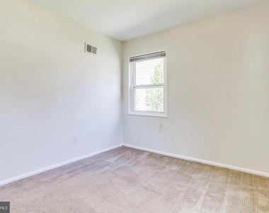 1922 Anderson Road - Photo Thumbnail 19