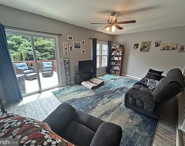 715 Acorn Court - Photo Thumbnail 25