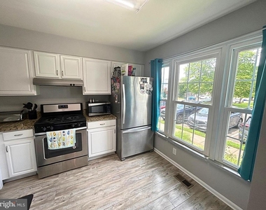 715 Acorn Court - Photo Thumbnail 23