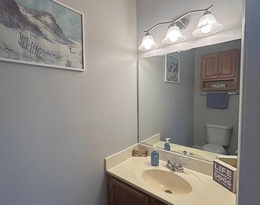 715 Acorn Court - Photo Thumbnail 26