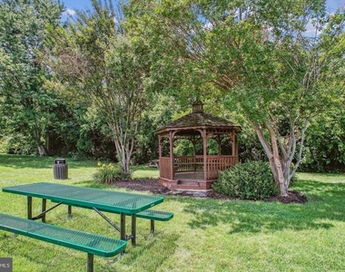 11124 Rock Garden Drive - Photo Thumbnail 22