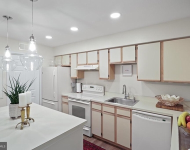 3303 Wyndham Circle - Photo Thumbnail 9