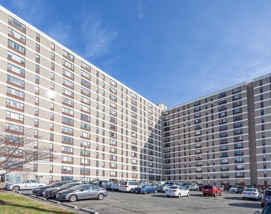 4600 Duke Street - Photo Thumbnail 26