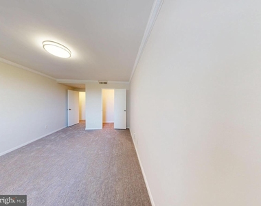 4600 Duke Street - Photo Thumbnail 20
