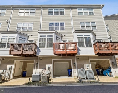 126 Cameron Station Boulevard - Photo Thumbnail 22