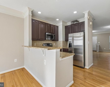 126 Cameron Station Boulevard - Photo Thumbnail 9