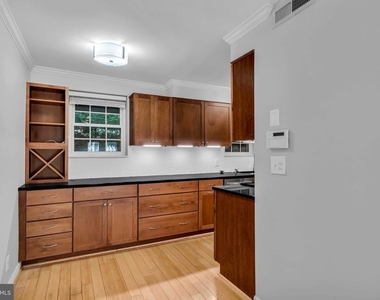 4635 28th Road S - Photo Thumbnail 5