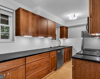4635 28th Road S - Photo Thumbnail 6