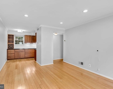 4635 28th Road S - Photo Thumbnail 13