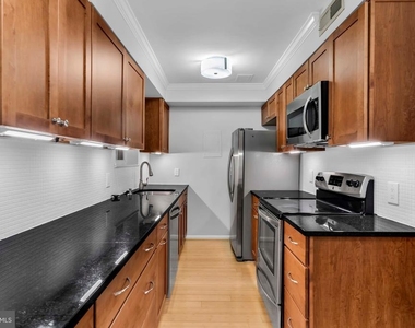 4635 28th Road S - Photo Thumbnail 8