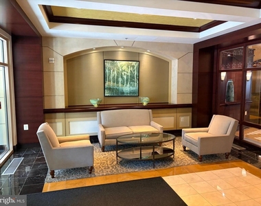 888 N Quincy Street - Photo Thumbnail 2