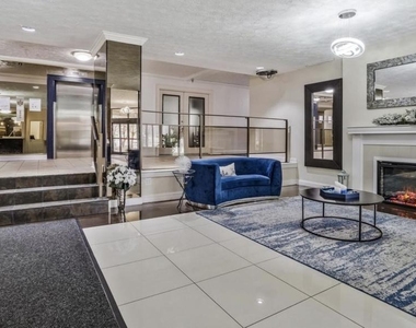 1111 Arlington Boulevard - Photo Thumbnail 2