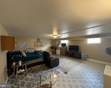 7837 Lawndale Avenue - Photo Thumbnail 18
