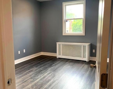 491 W Abbottsford Avenue - Photo Thumbnail 4