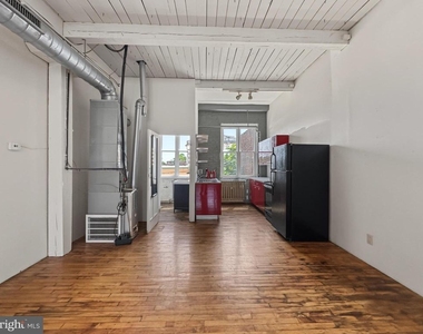 14 W Harvey Street - Photo Thumbnail 12