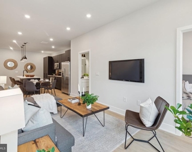 6910 Ridge Avenue - Photo Thumbnail 3