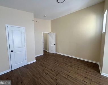 4059 Powelton Avenue - Photo Thumbnail 3