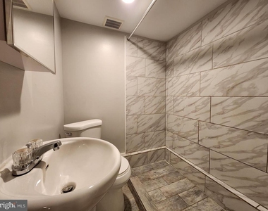 3114 W Gordon Street - Photo Thumbnail 8