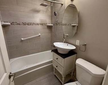 6527 Tulip Street - Photo Thumbnail 6