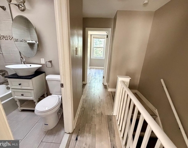6527 Tulip Street - Photo Thumbnail 7